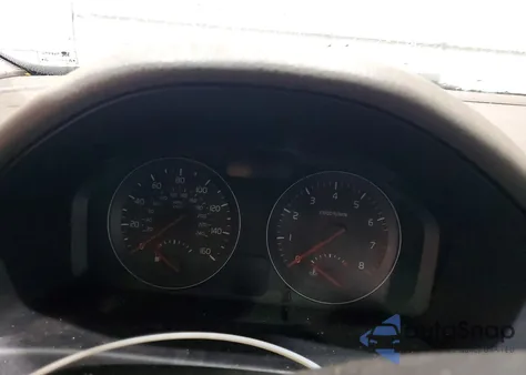 2010 Volvo S40 2.4I z USA, uszkodzony, nr VIN YV1390MS8A2496020